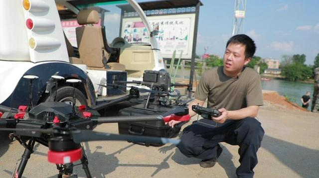 全市防汛救災(zāi)演練：直升機、無人機等空中救援科目整備待發(fā)4.png