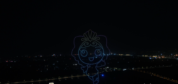 震撼：500架無人機同時升空展現(xiàn)“世園”之美1.png