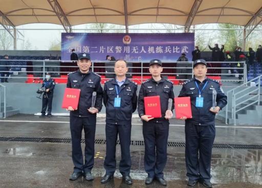 第一！德州公安無人機戰(zhàn)隊再“飛”佳績1.jpg