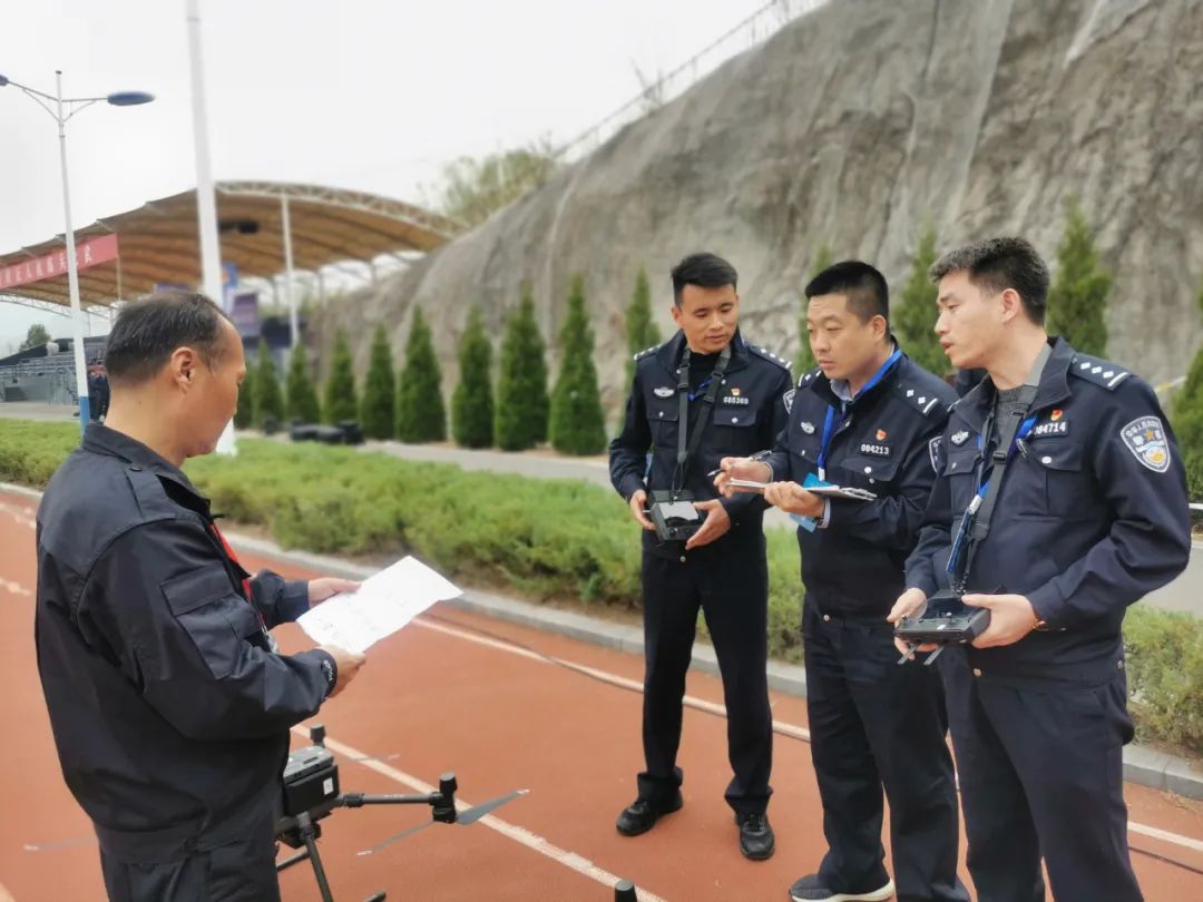 第一！德州公安無人機戰(zhàn)隊再“飛”佳績3.jpg